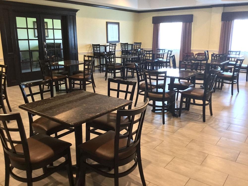 Days Inn & Suites By Wyndham Galveston West/Seawall Экстерьер фото